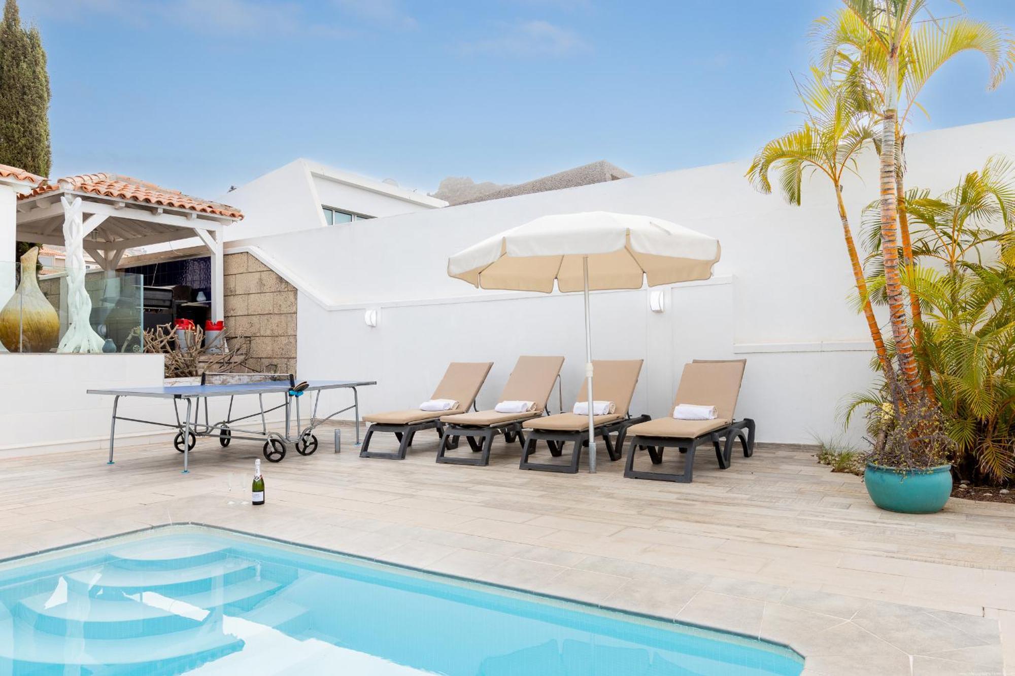 Villa Ocean Palm, Heated Pool! Costa Adeje (Tenerife) Exterior foto